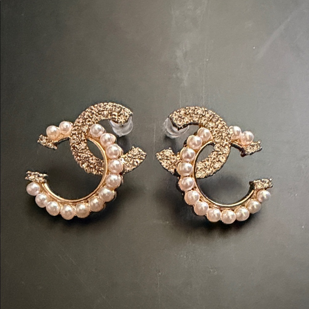 Earrings | Brand New Fashion Logo Earrings